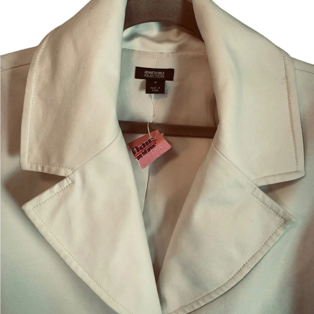 Kenneth Cole Reaction Women's off white‎ Blazer, size 10